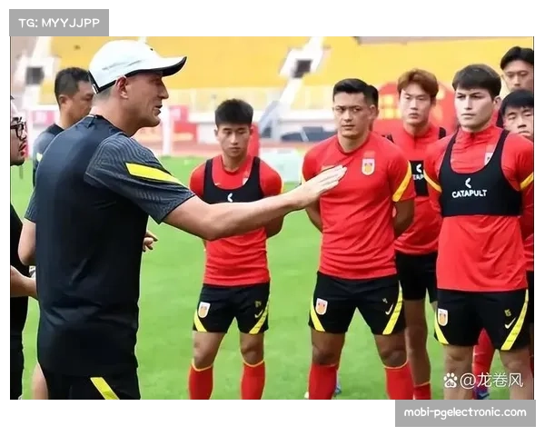 第二门将关键时刻临危受命 出色表现赢得信任 第二门将关键时刻临危受命 出色表现赢得信任